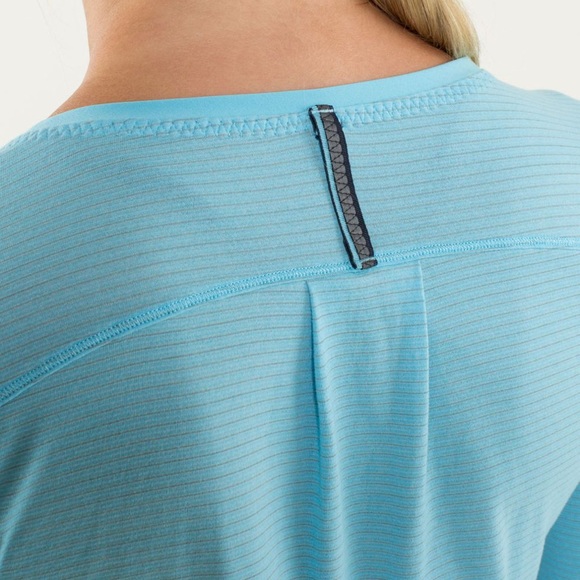 Lululemon Race Me Long Sleeve Tee in Blue Stripe - Picture 8 of 8